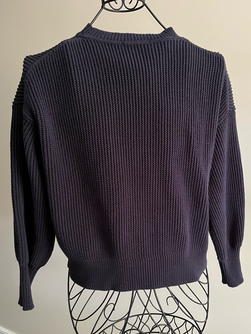 ANN TAYLOR women’s Navy Ribbed Crewneck Sweater - Picture 3 of 10